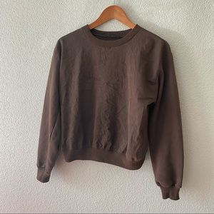 Crewneck sweater
